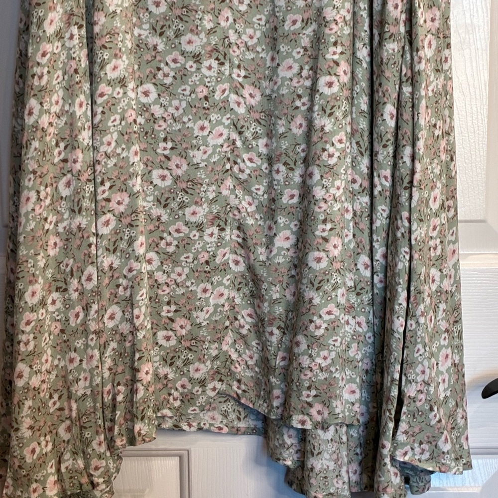 Altar'd State Green Floral Maxi Skirt - Picture 10 of 16